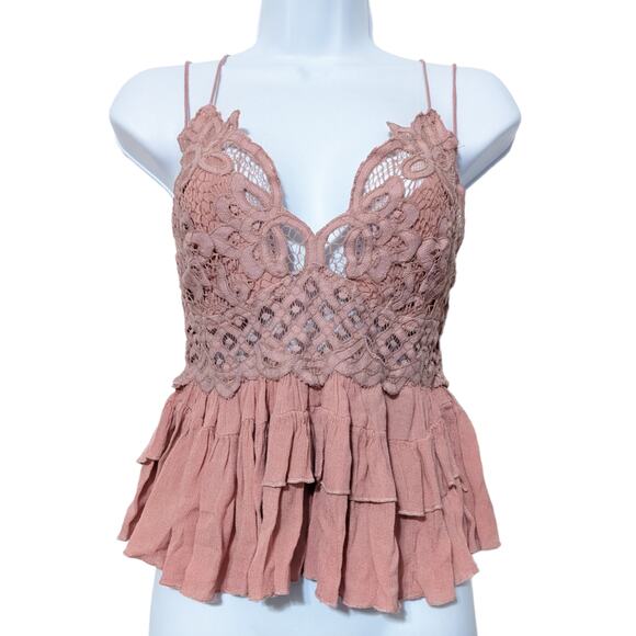 Free People Adella Cami Pink Mauve Boho Chic Lace Top Strappy Blouse Size XS - Picture 1 of 11
